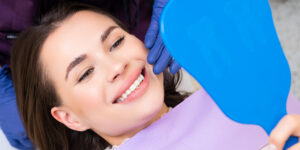 woman visiting the dentist